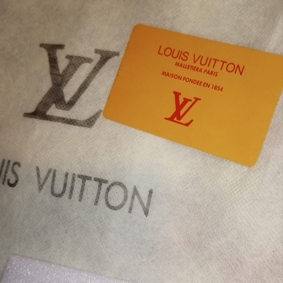 LV portefeuille Twist Epi Long Wallet - Picture 9 of 11